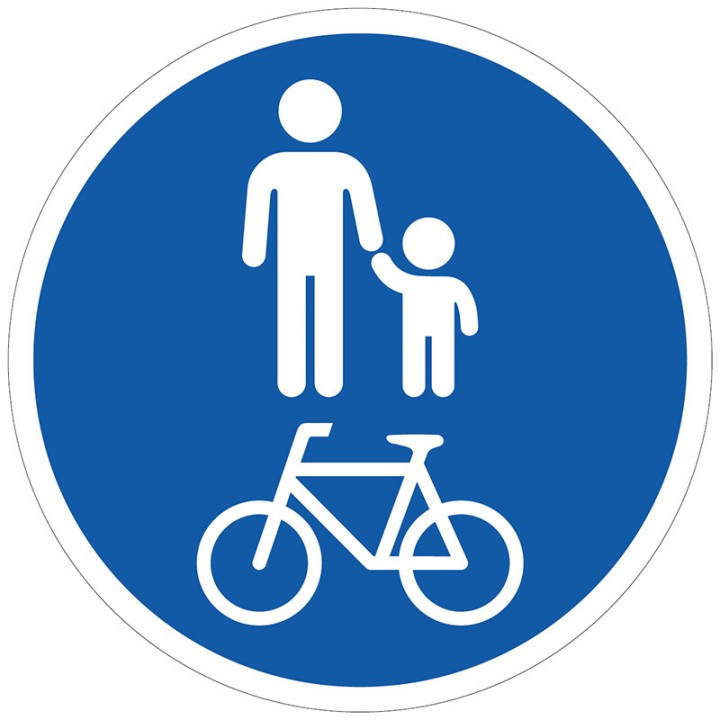 Carril bici y peatones